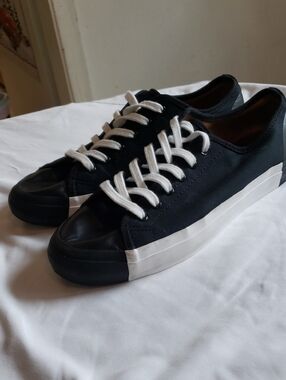 The Office Of Angela Scott EL Capitan Black/white Sneakers Women Size 9